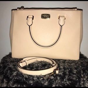 Michael Kors Kellen Bag